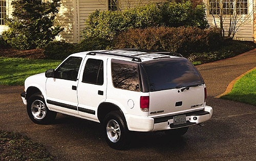 2000 Chevrolet Blazer exterior RQ