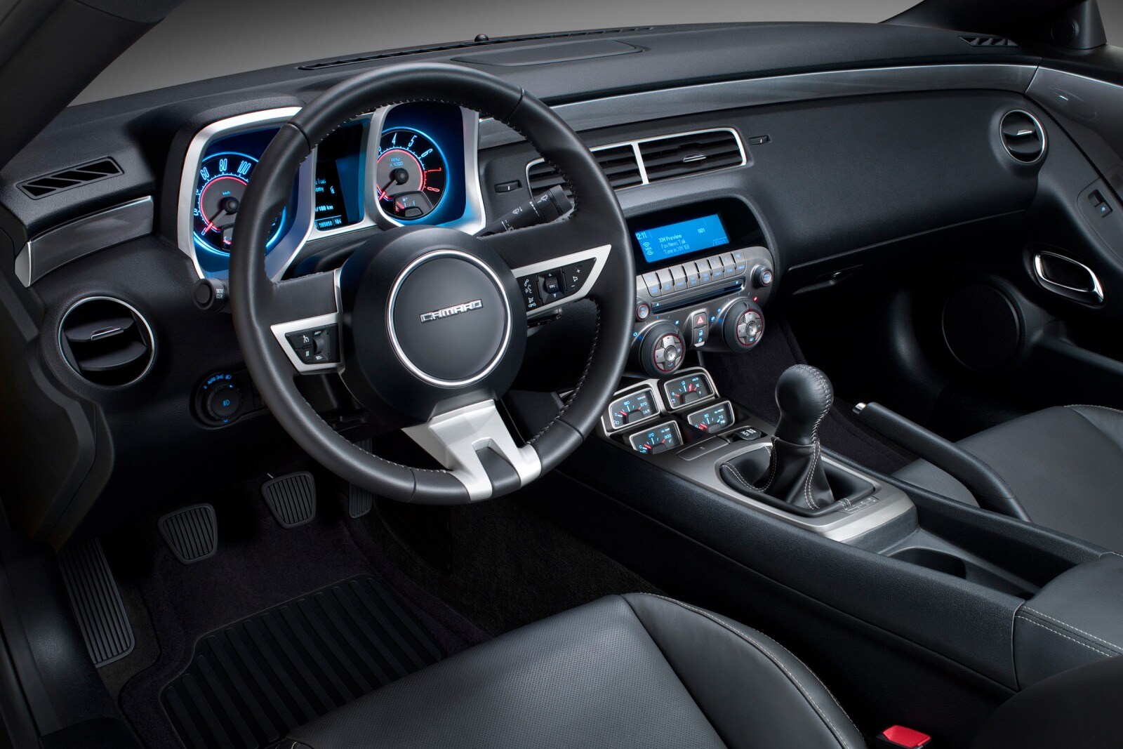 2010 Chevrolet Camaro interior I