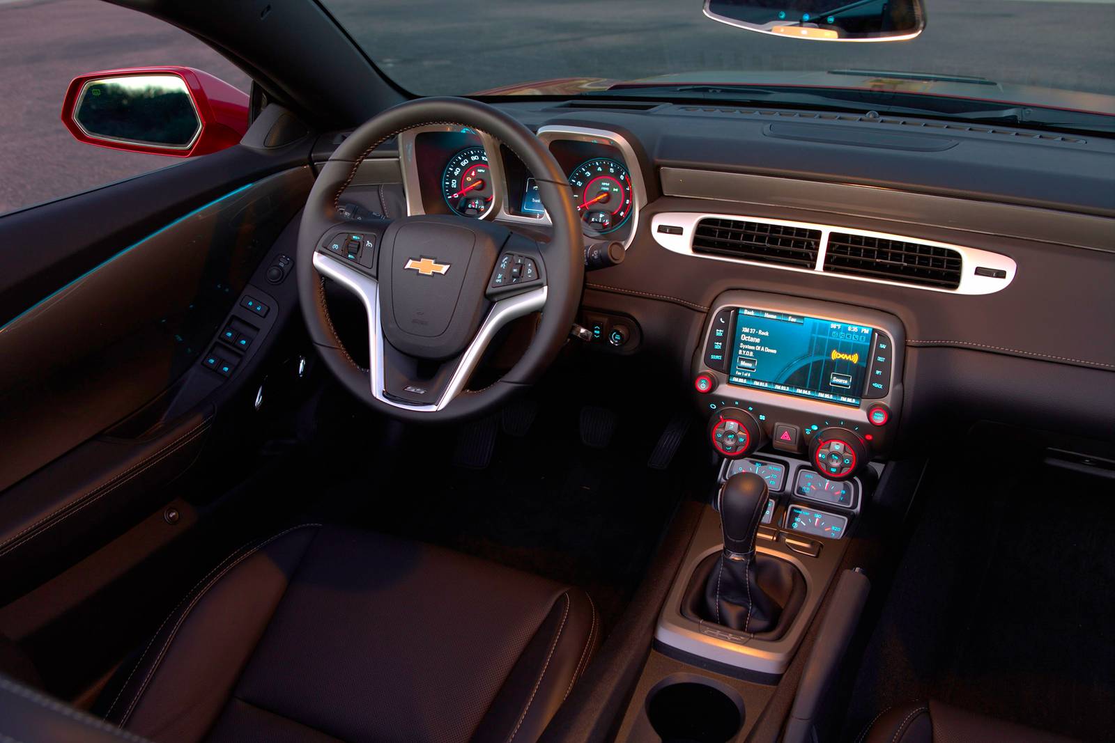 2015 Chevrolet Camaro interior I