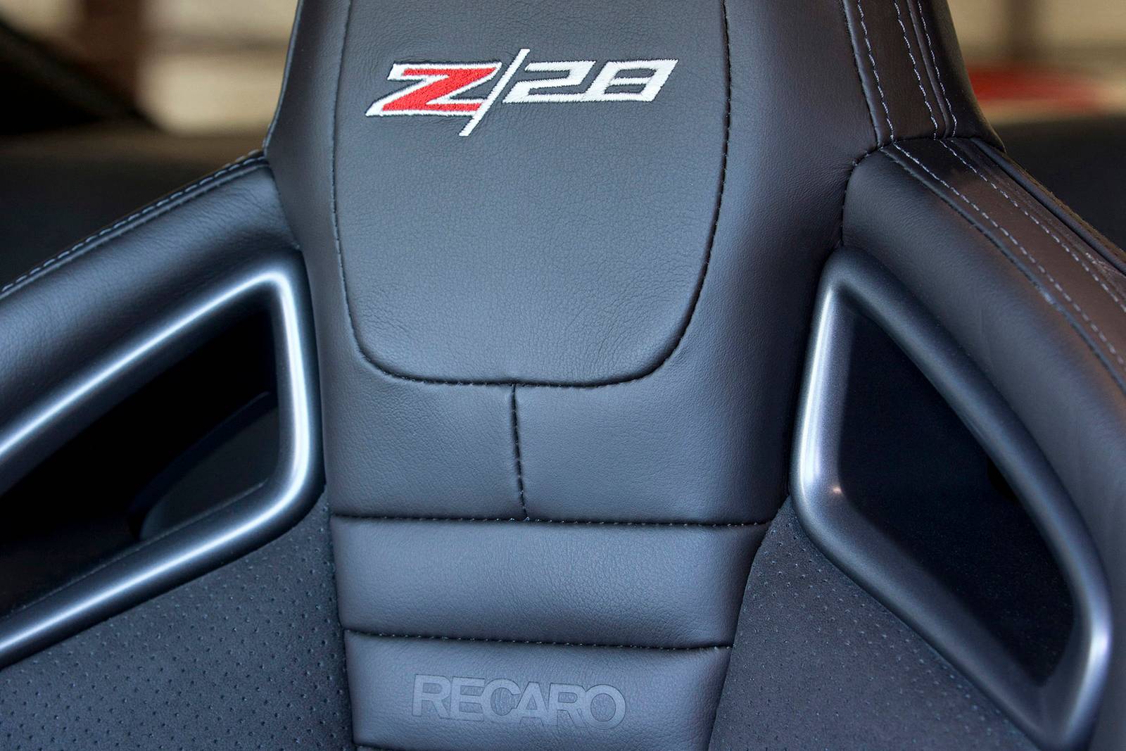 2015 Chevrolet Camaro front safety DETAIL