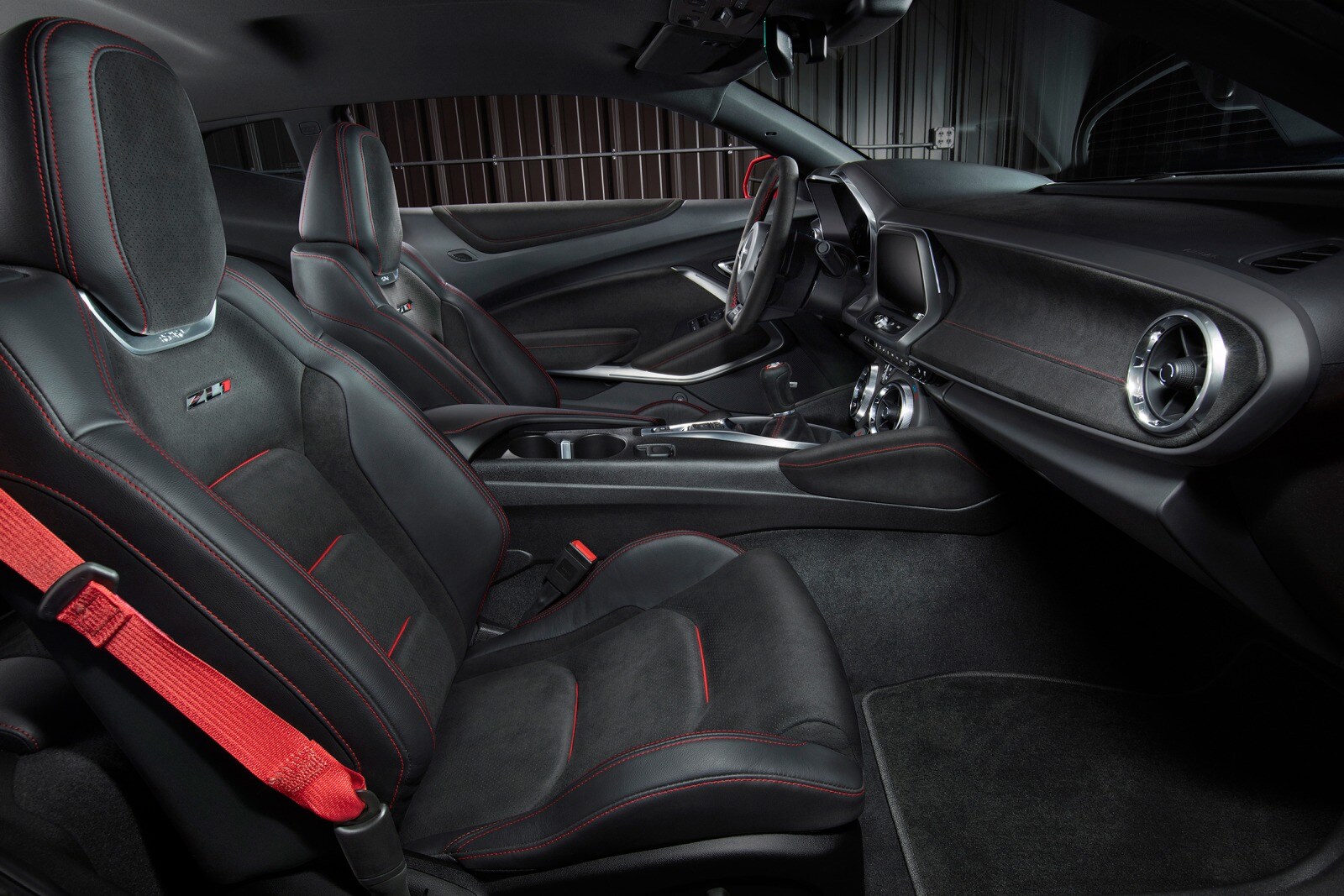 2018 Chevrolet Camaro interior I