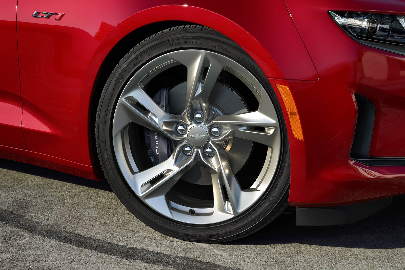 2024 Chevrolet Camaro exterior W