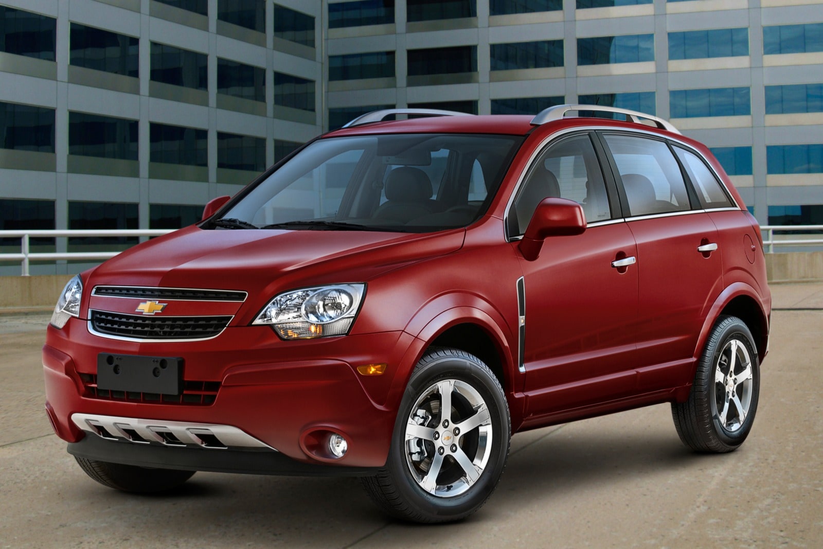 2015 Chevrolet Captiva Sport 4dr SUV Exterior