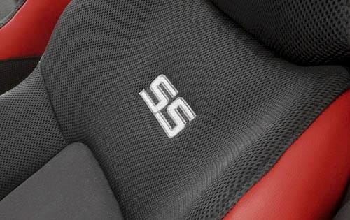 2008 Chevrolet Cobalt front safety DETAIL