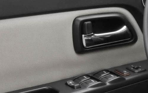2009 Chevrolet Colorado interior DETAIL