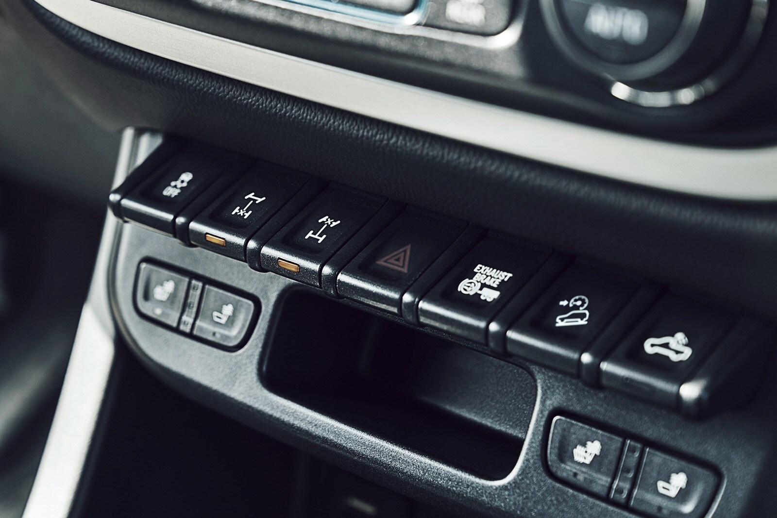 2017 Chevrolet Colorado interior DETAIL