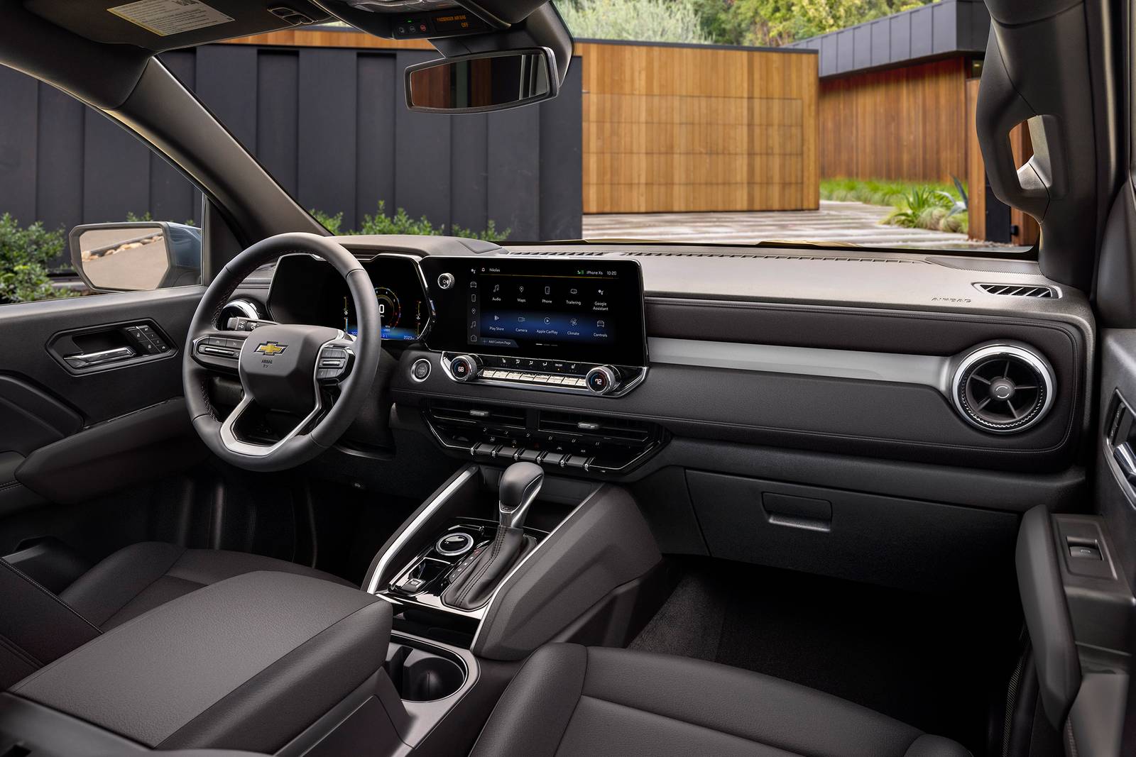 2022 Chevrolet Colorado interior D