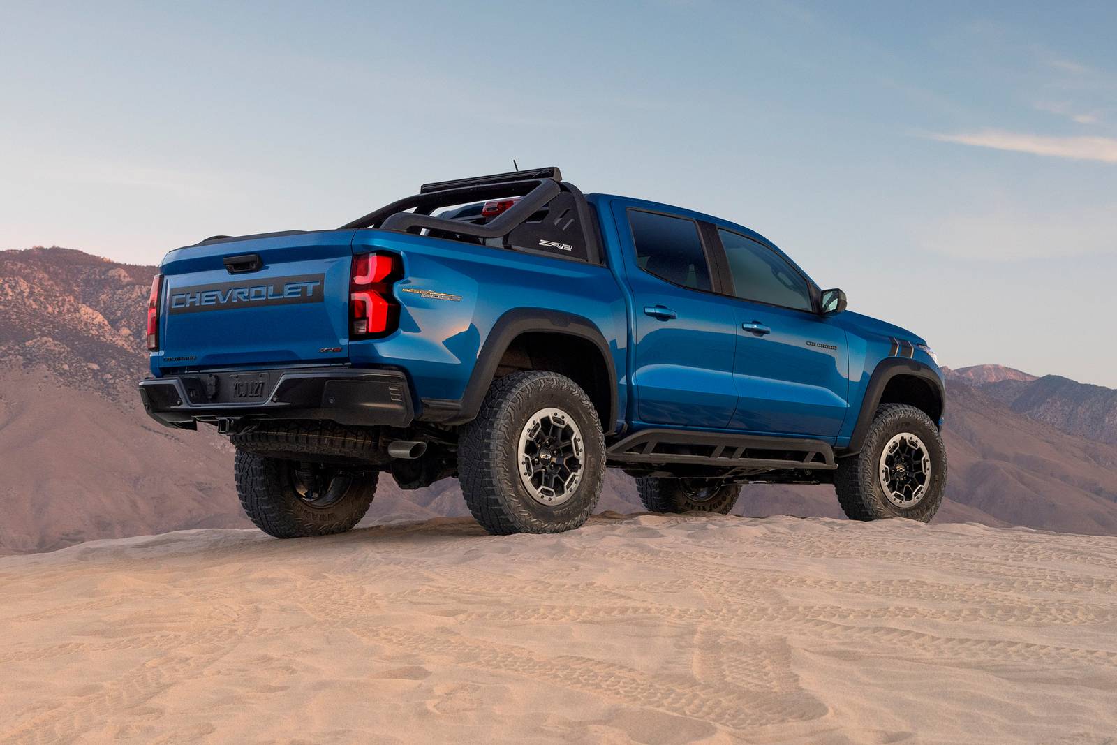2023 Chevrolet Colorado — OEM photo 1