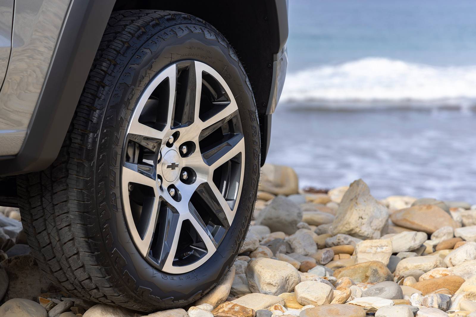 2025 Chevrolet Colorado exterior W