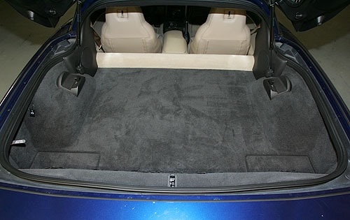 2005 Chevrolet Corvette interior CARGO