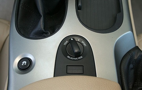 2005 Chevrolet Corvette interior CC