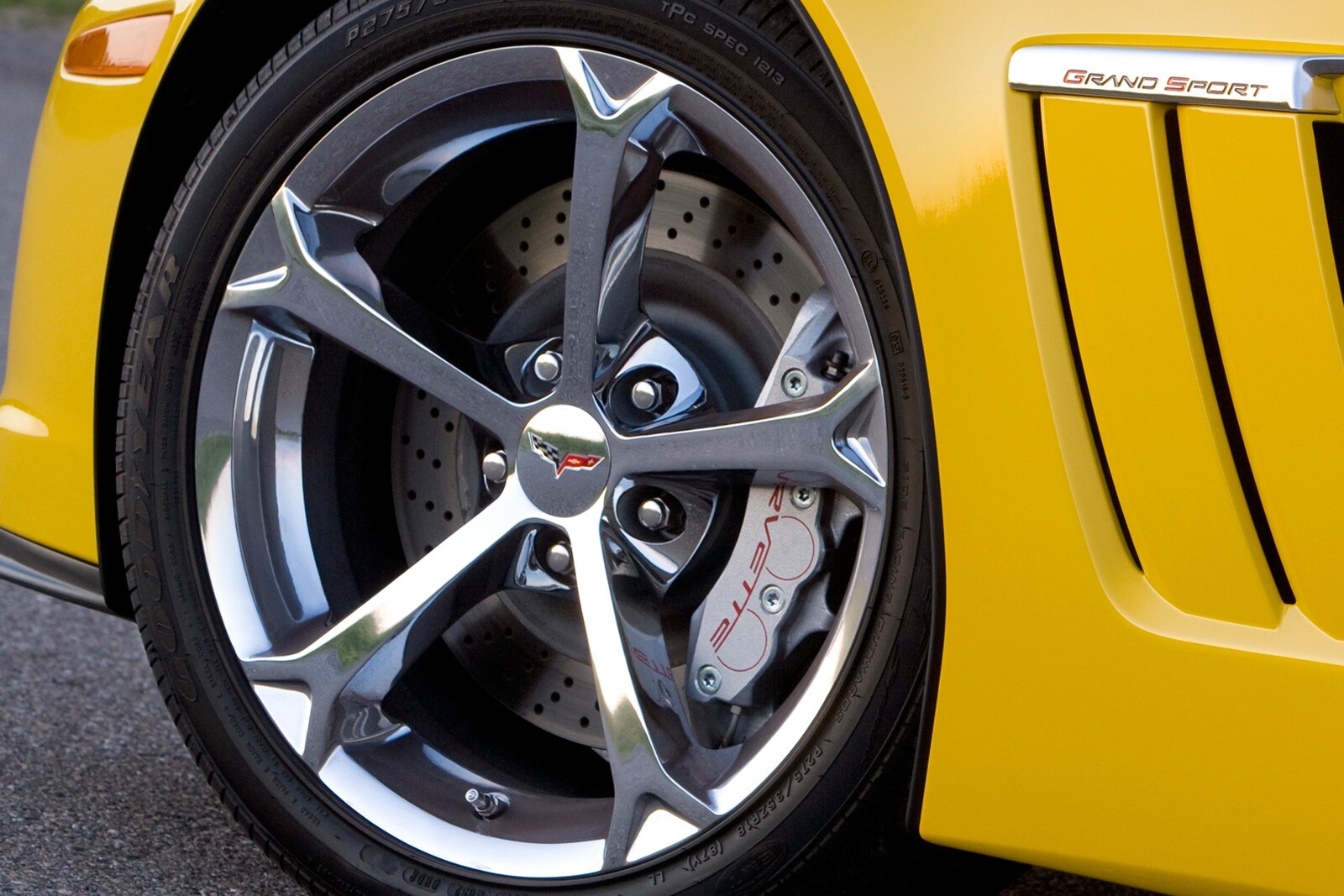 2010 Chevrolet Corvette — OEM photo 3