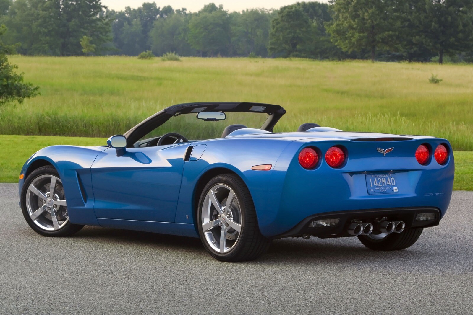 2011 Chevrolet Corvette exterior FQ