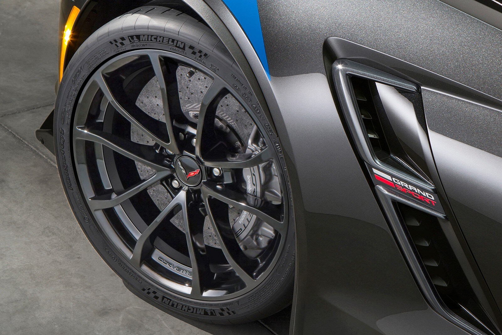 2017 Chevrolet Corvette exterior W