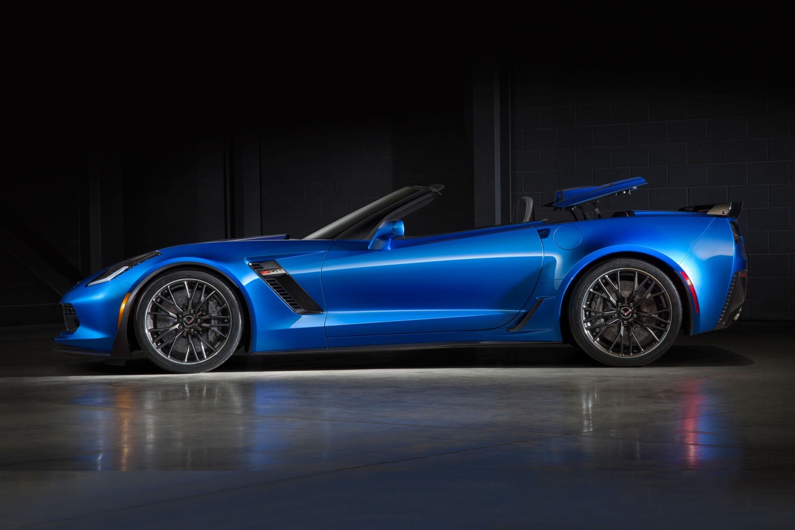 2018 Chevrolet Corvette exterior S
