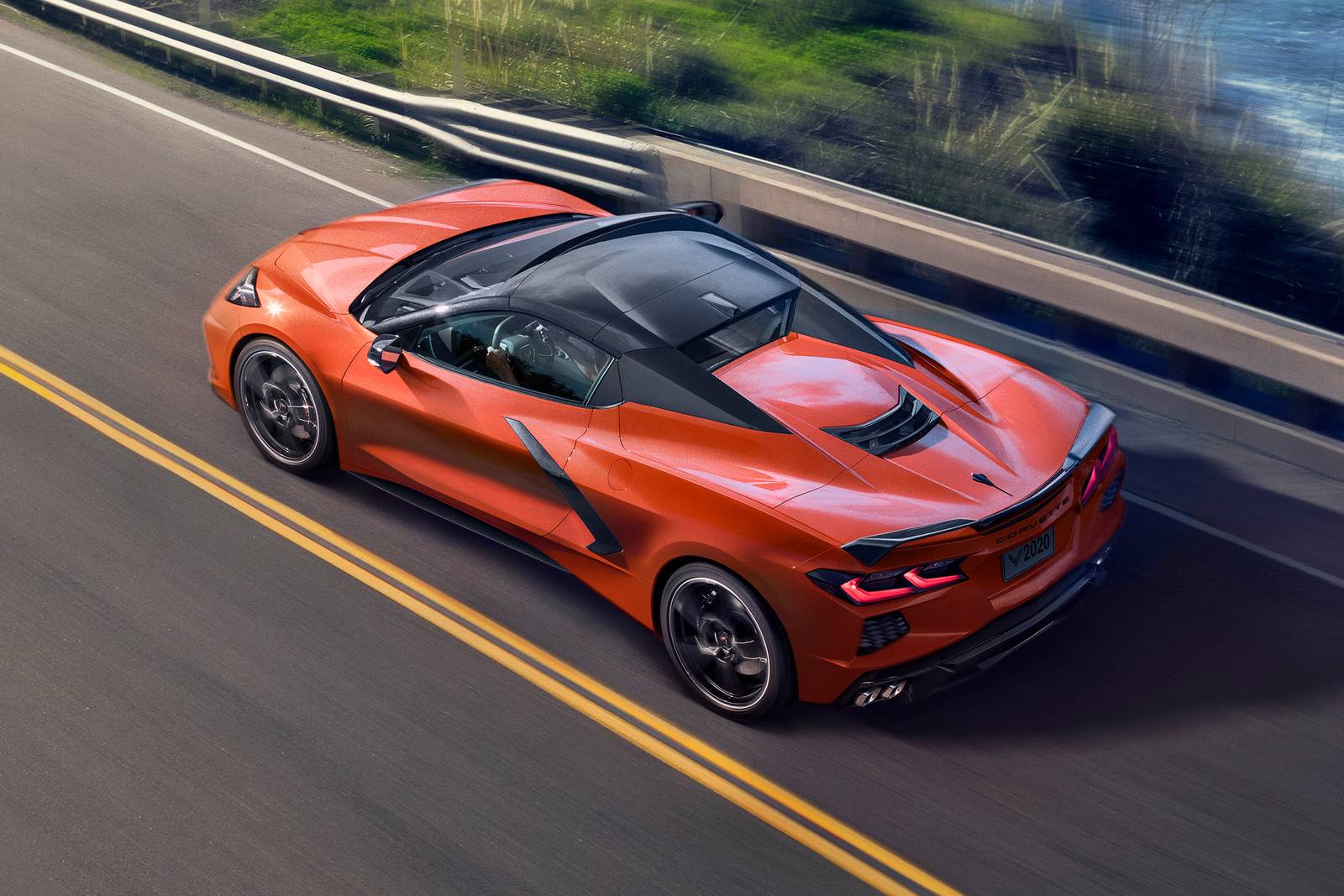 2020 Chevrolet Corvette exterior LIFE1