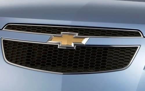 2011 Chevrolet Cruze — OEM photo 2