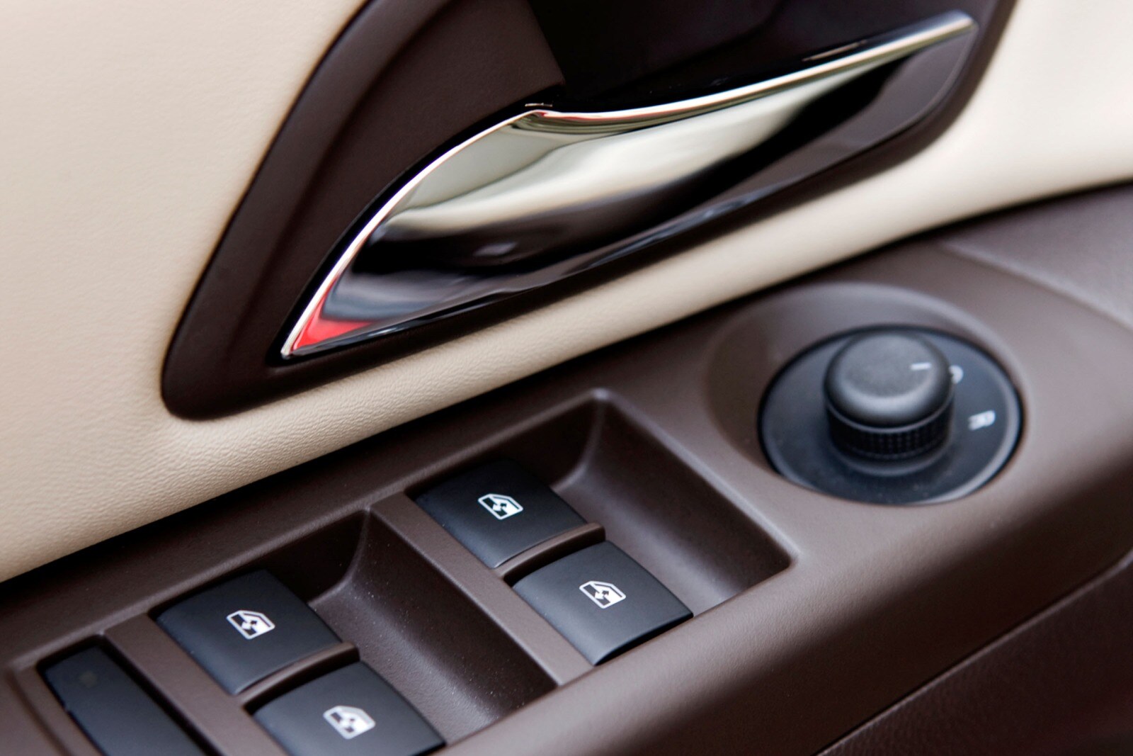 2011 Chevrolet Cruze interior DETAIL