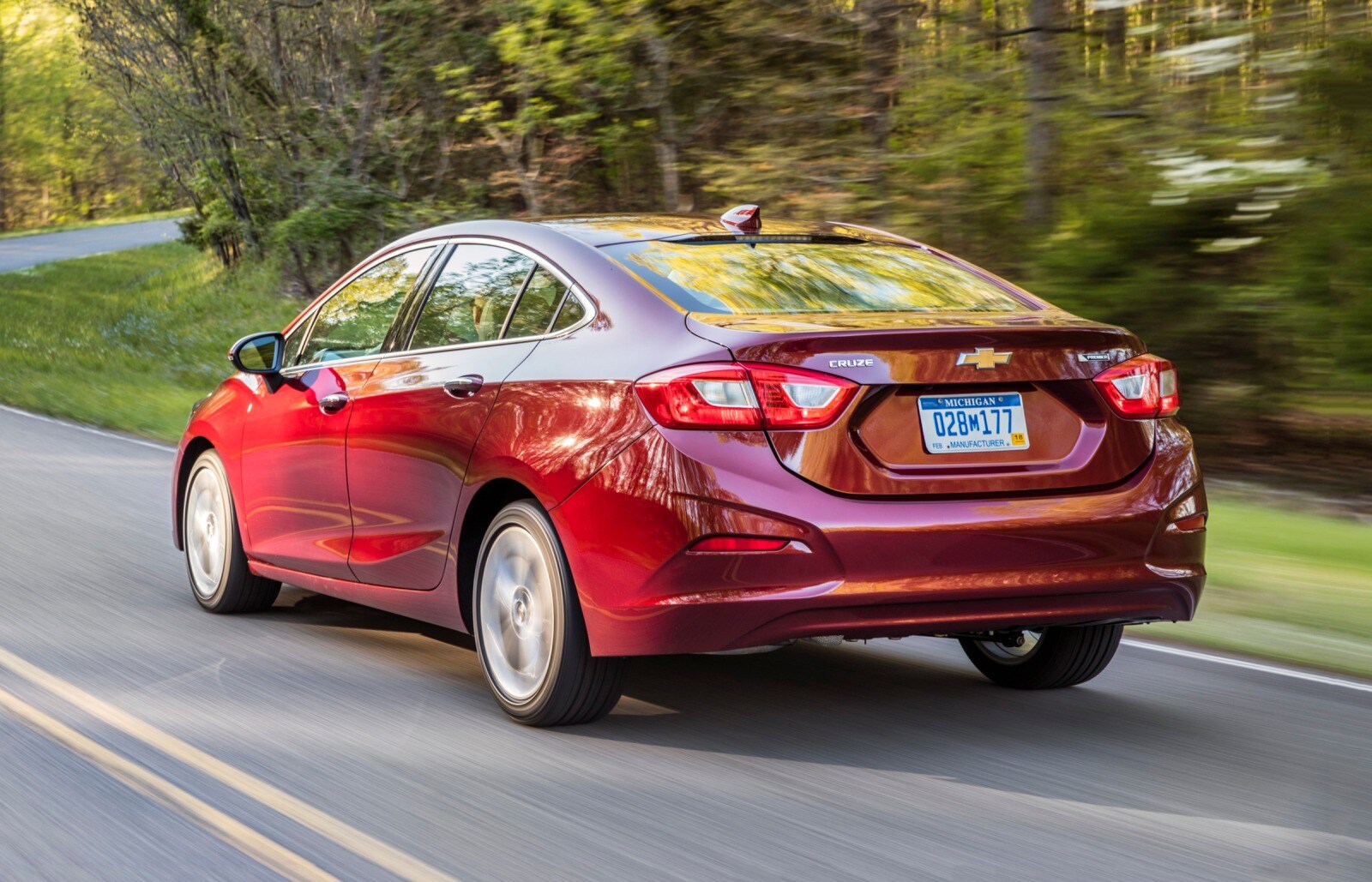 2018 Chevrolet Cruze front safety F