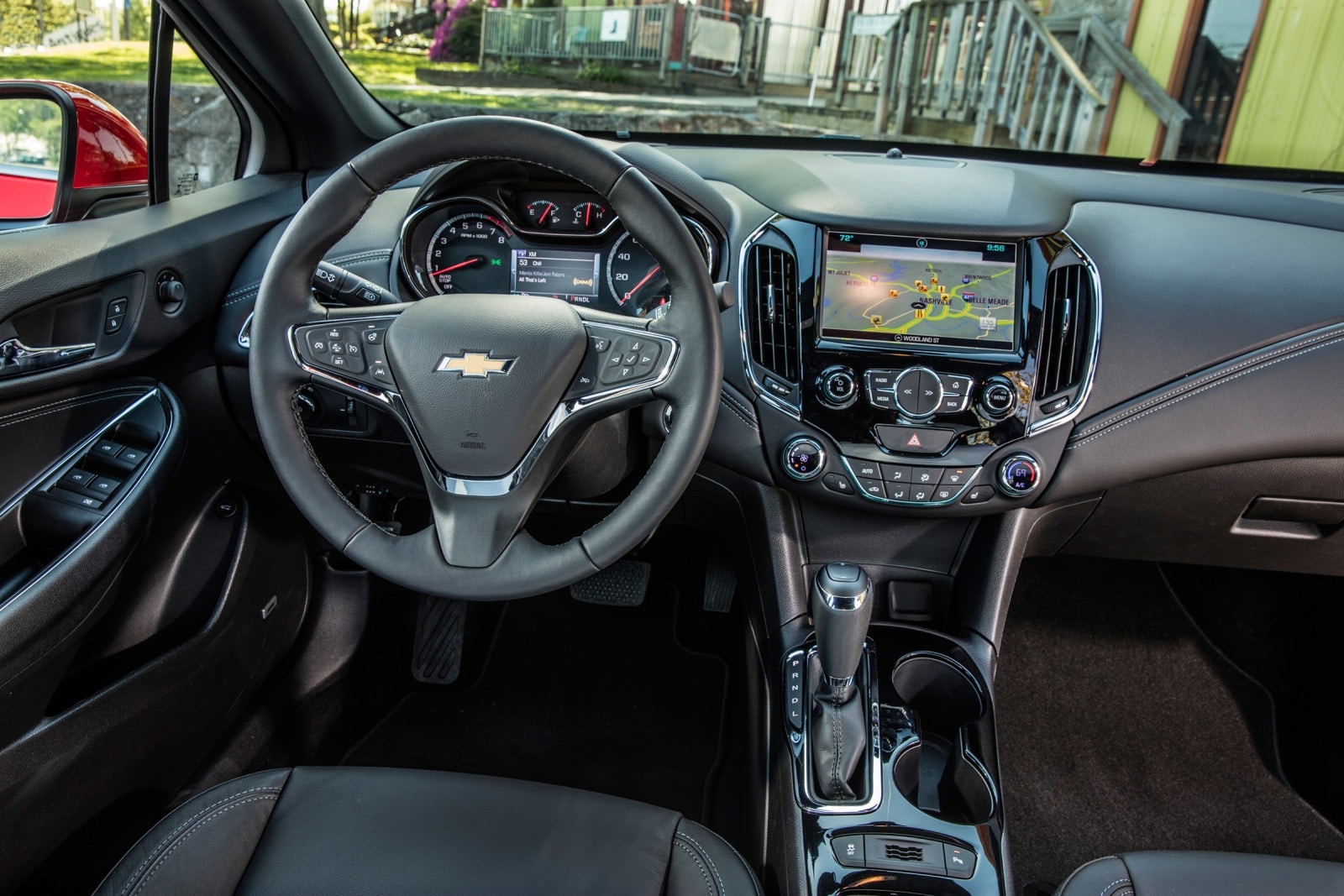 2018 Chevrolet Cruze interior SWD