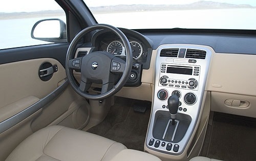 2005 Chevrolet Equinox interior I