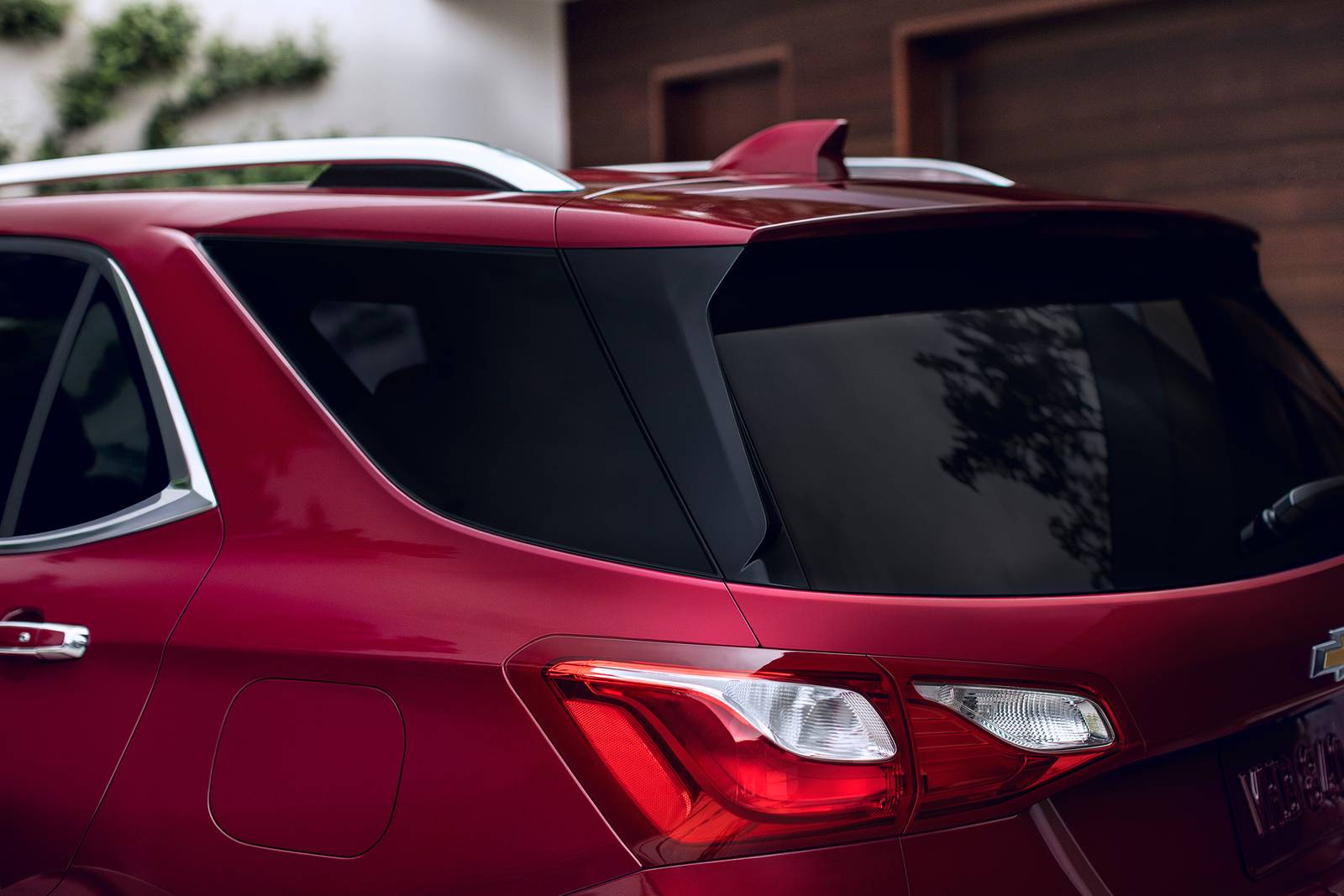 2018 Chevrolet Equinox front safety EDETAIL