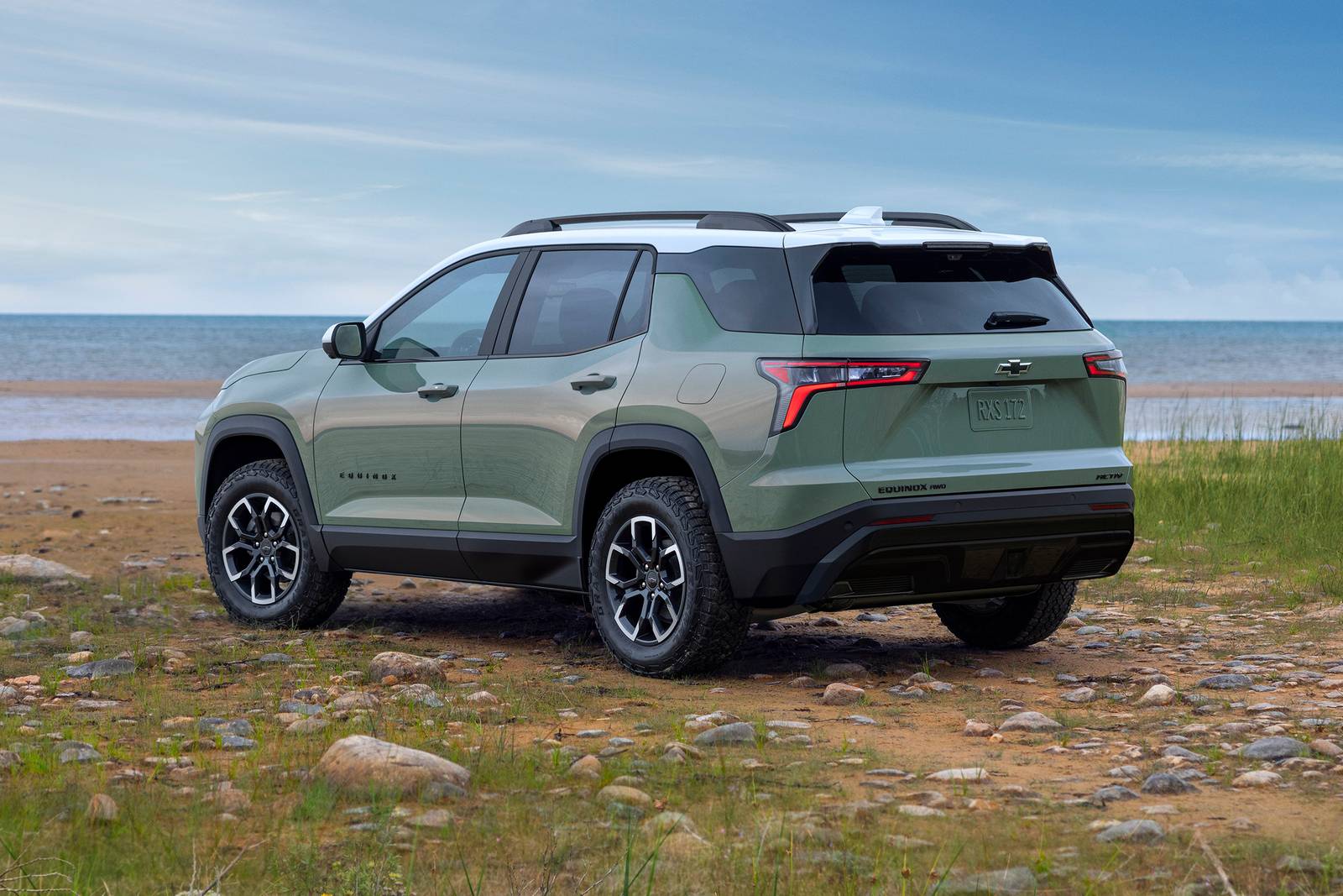 2025 Chevrolet Equinox ACTIV 4dr SUV Exterior