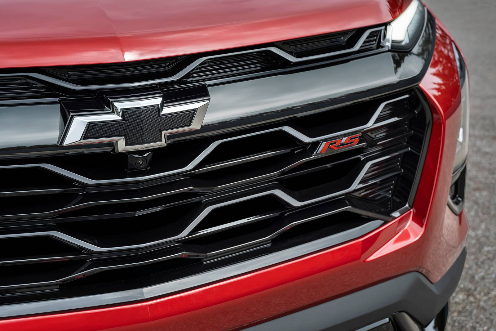 2025 Chevrolet Equinox — OEM photo 3