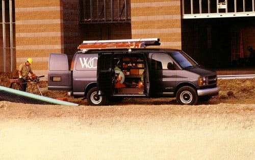 2000 Chevrolet Express exterior S