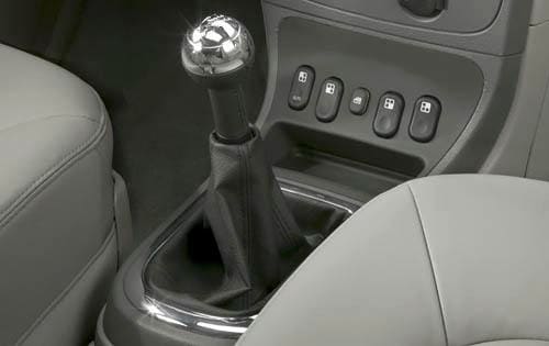 2011 Chevrolet HHR interior CC
