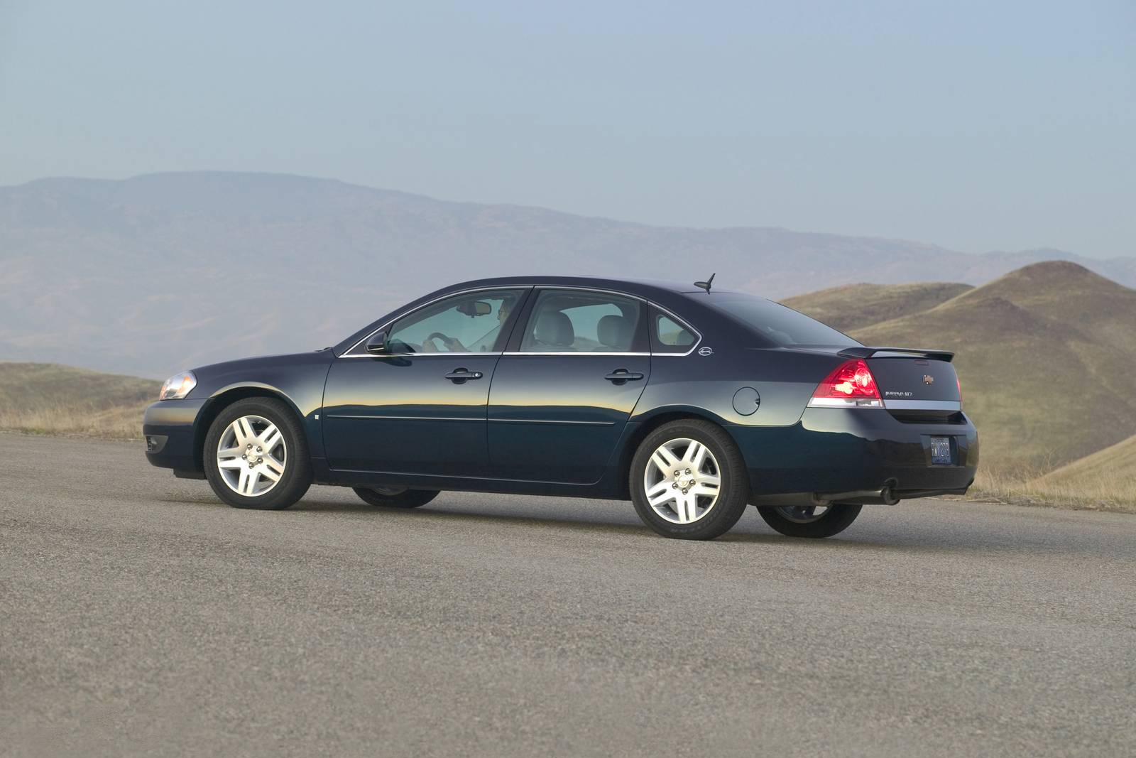 2006 Chevrolet Impala LTZ Sedan Exterior