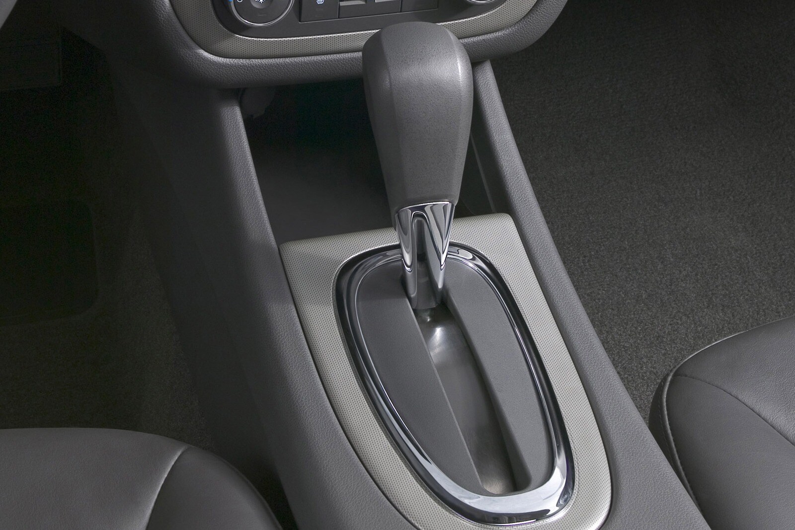 2007 Chevrolet Impala interior SHF