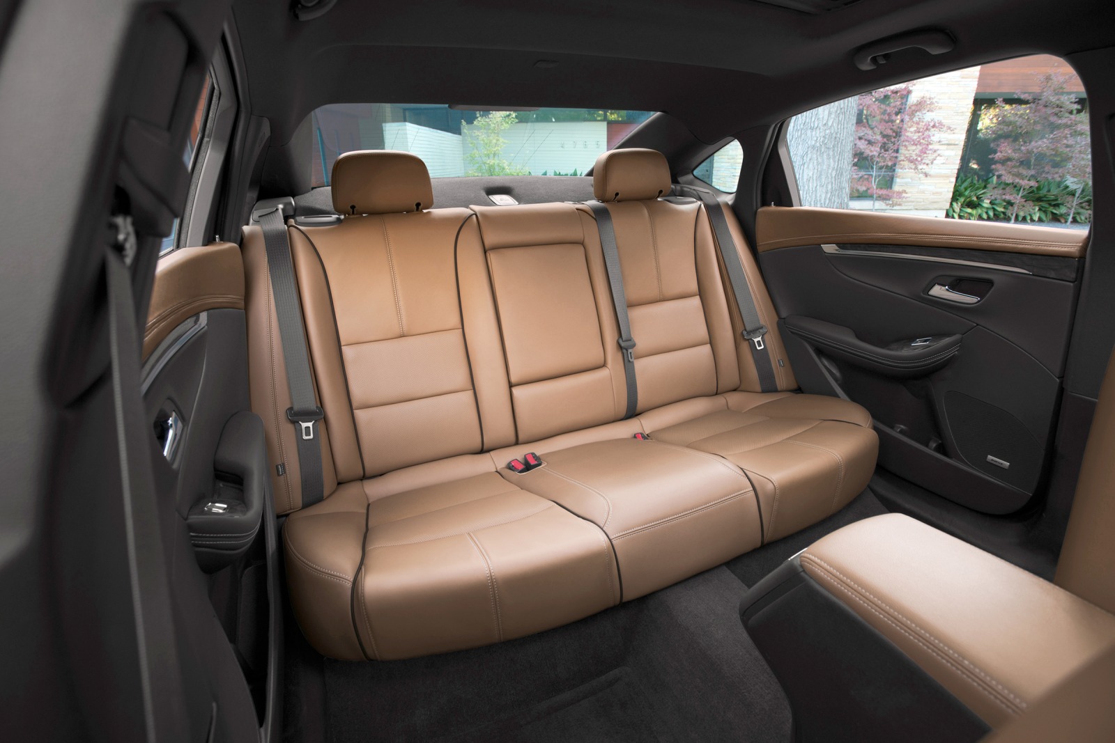 2015 Chevrolet Impala interior RI