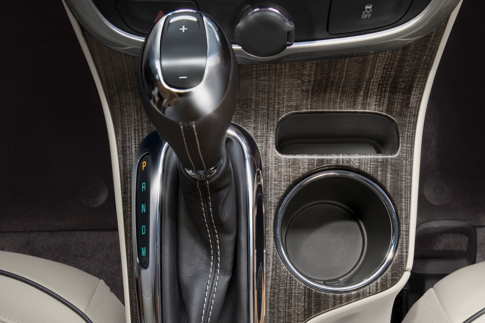 2016 Chevrolet Malibu interior SHF