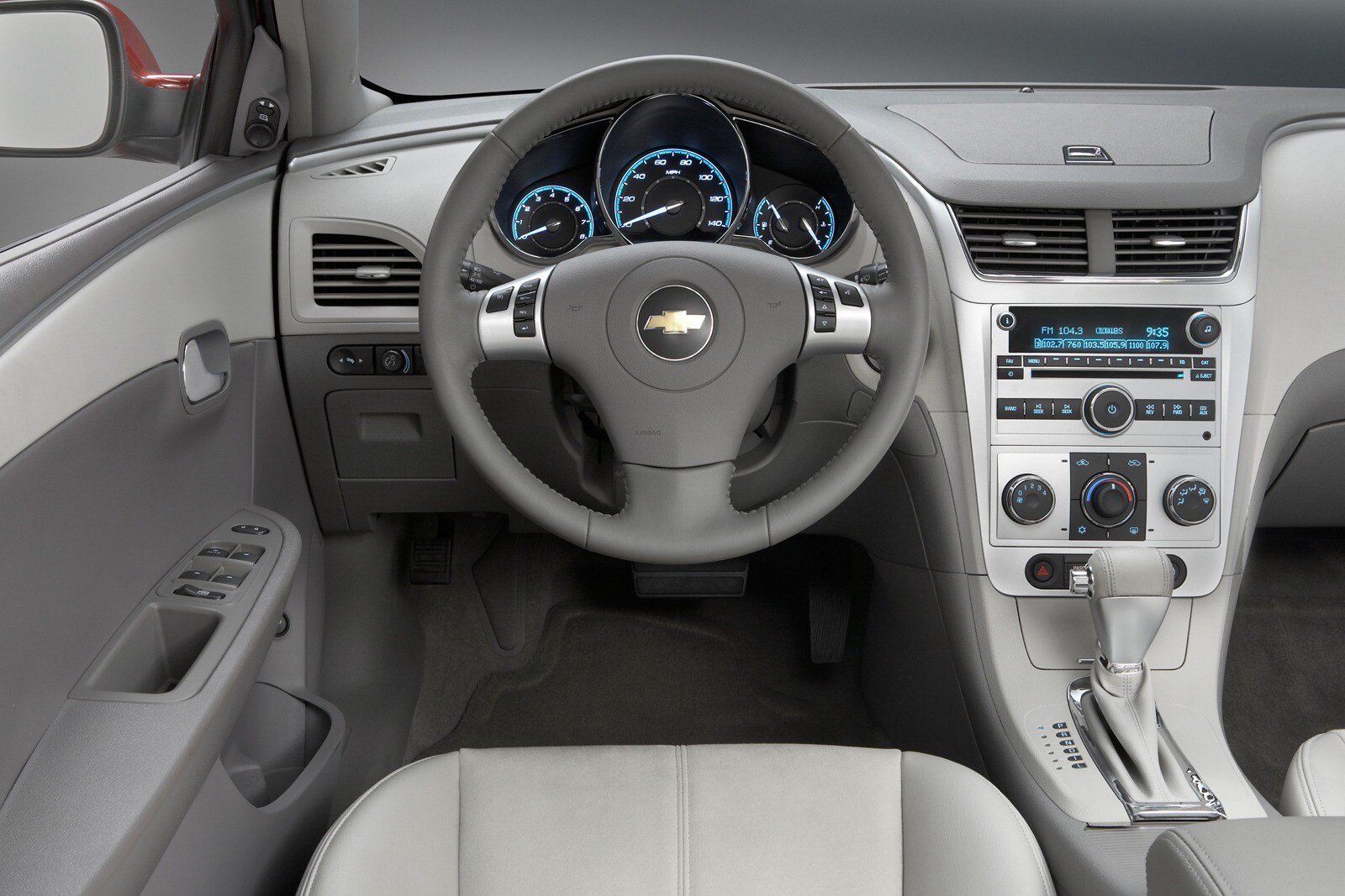 2009 Chevrolet Malibu interior D