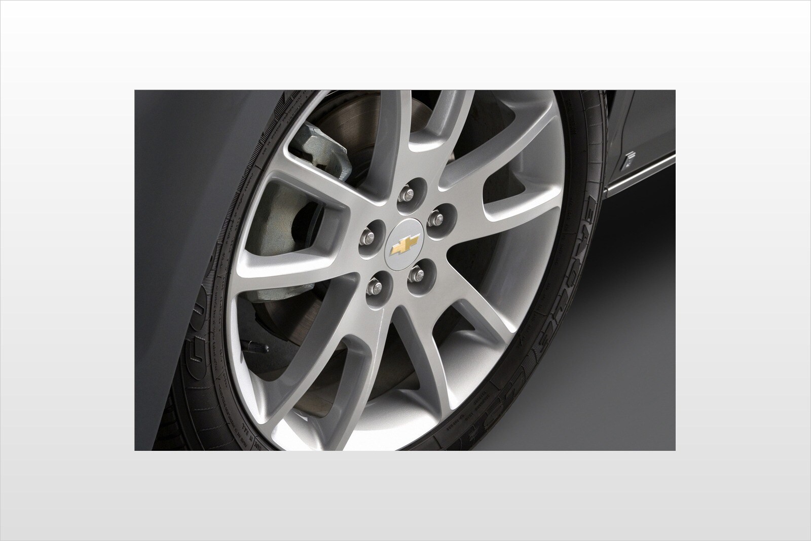 2009 Chevrolet Malibu — OEM photo 5