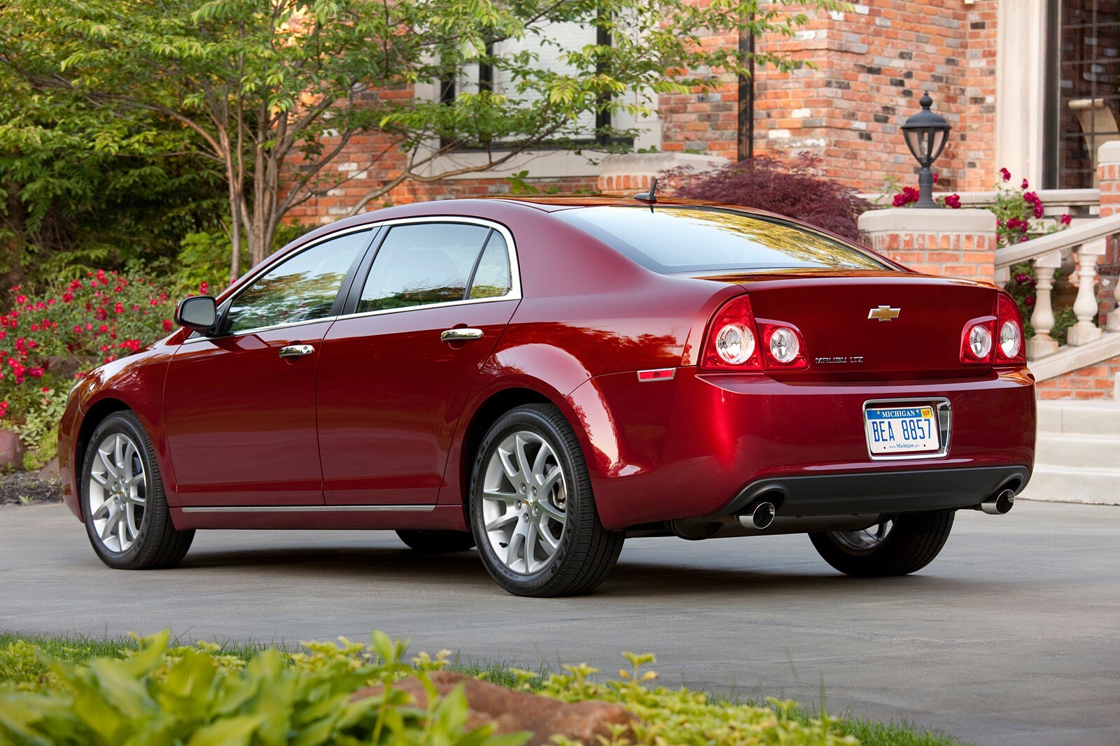 2011 Chevrolet Malibu LTZ Sedan Exterior