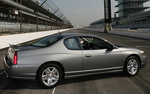 2006 Chevrolet Monte Carlo — OEM photo 1