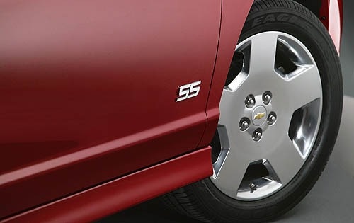 2006 Chevrolet Monte Carlo — OEM photo 2