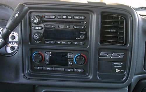 2004 Chevrolet Silverado 1500 interior CC