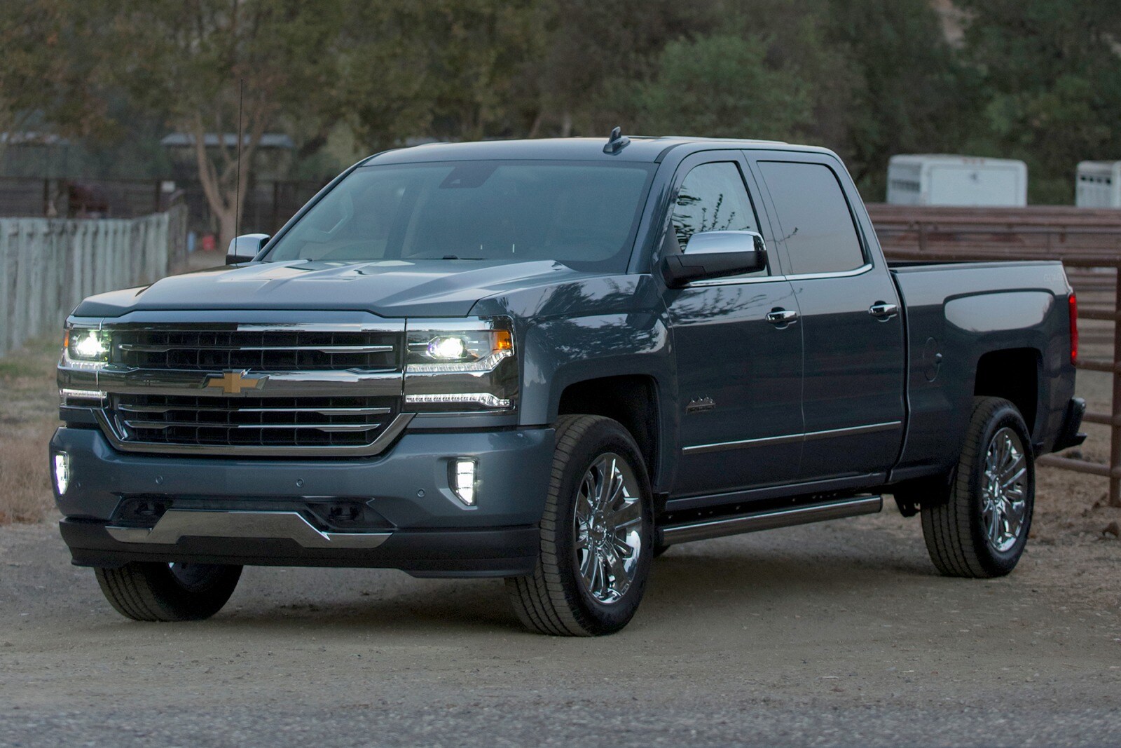 2016 Chevrolet Silverado 1500 High Country Crew Cab Pickup Exterior Shown