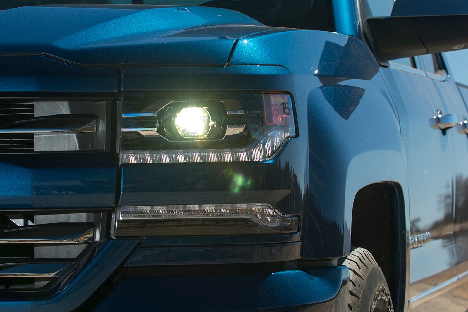 2016 Chevrolet Silverado 1500 exterior EDETAIL