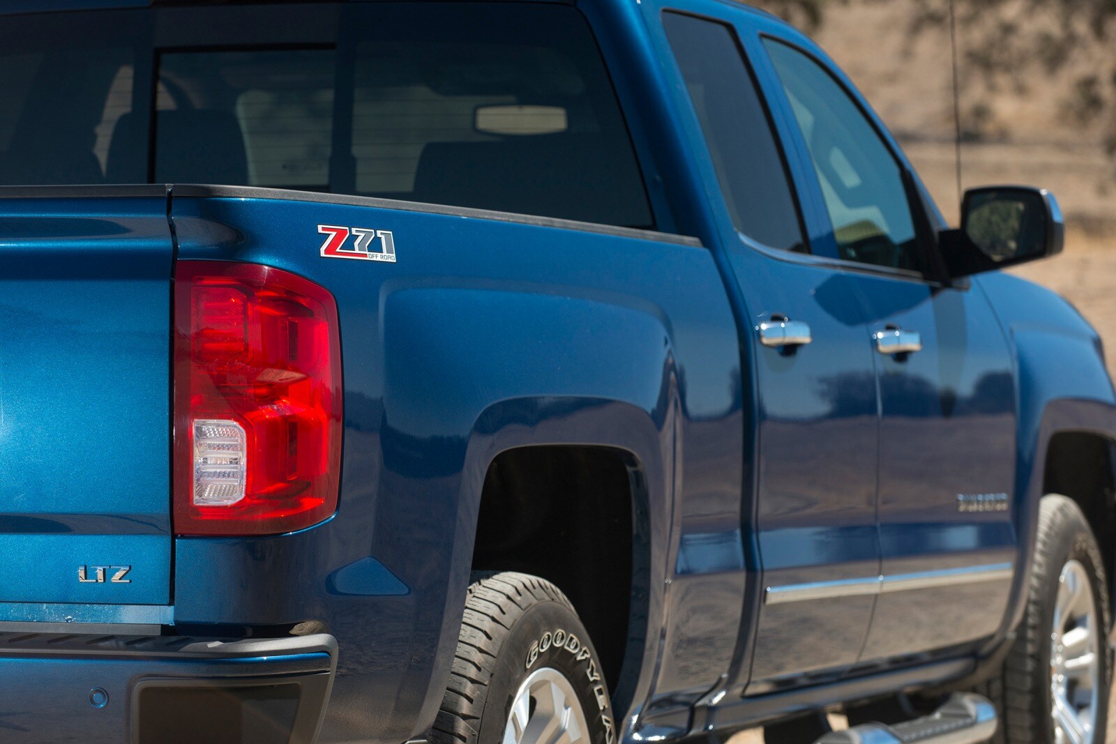 2017 Chevrolet Silverado 1500 exterior EDETAIL