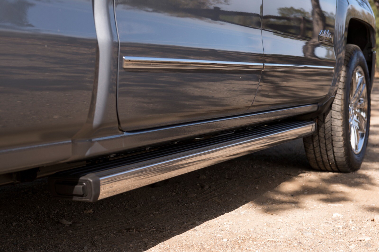 2018 Chevrolet Silverado 2500HD front safety EDETAIL