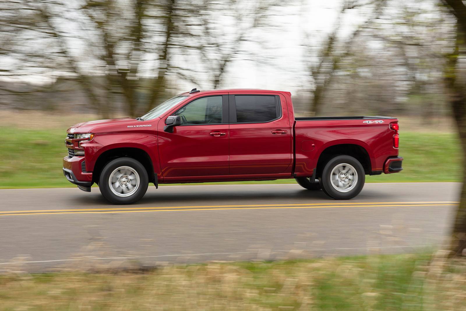 2019 Chevrolet Silverado exterior S