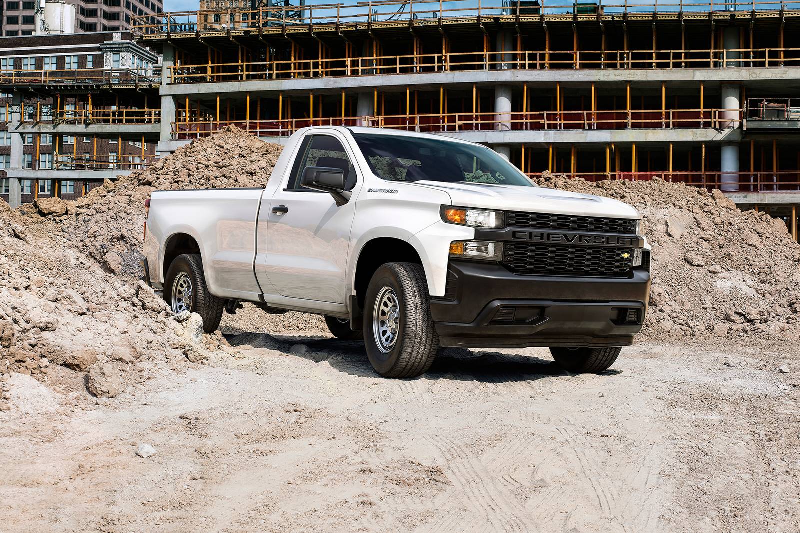 2019 Chevrolet Silverado exterior FQ