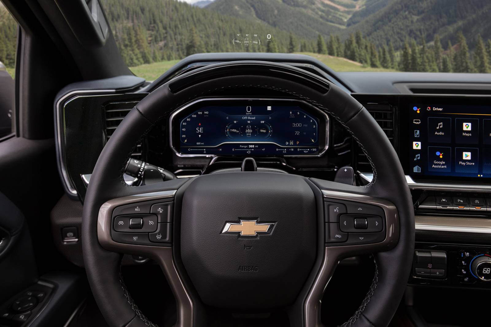 2023 Chevrolet Silverado interior G