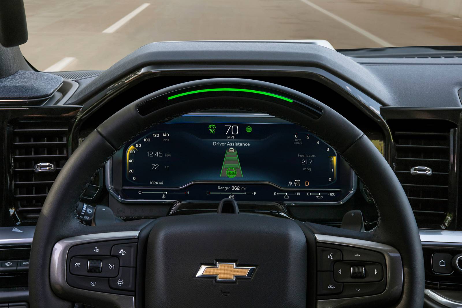 2025 Chevrolet Silverado interior G