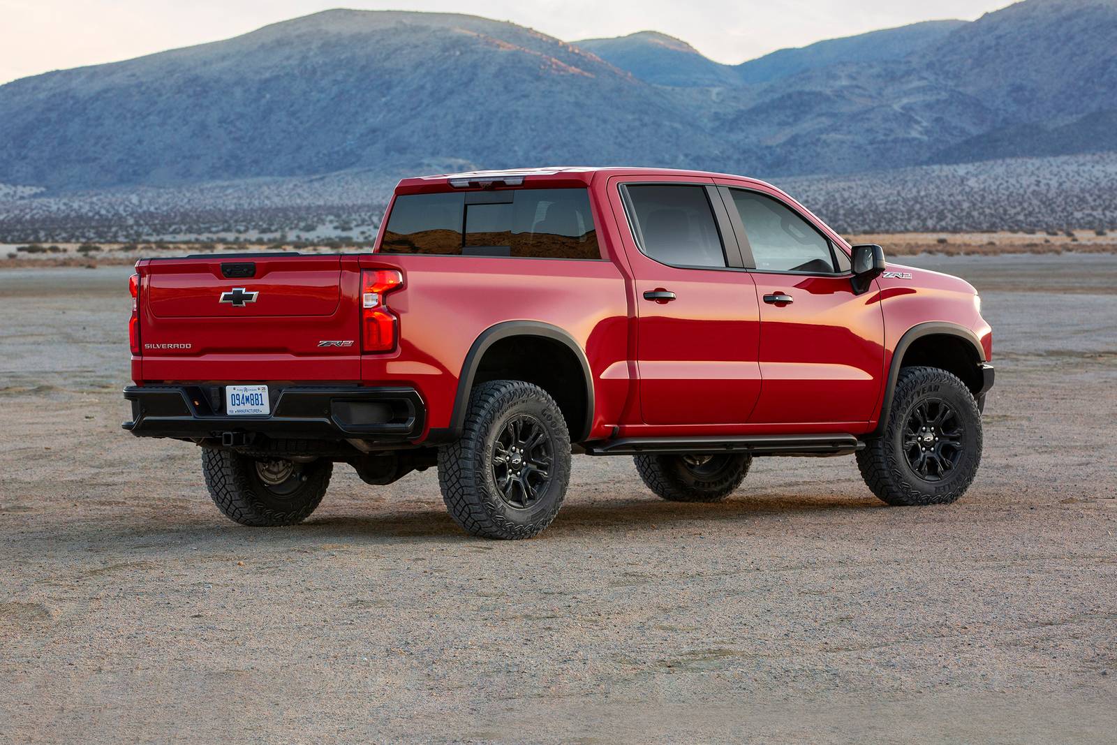 2025 Chevrolet Silverado exterior RQ