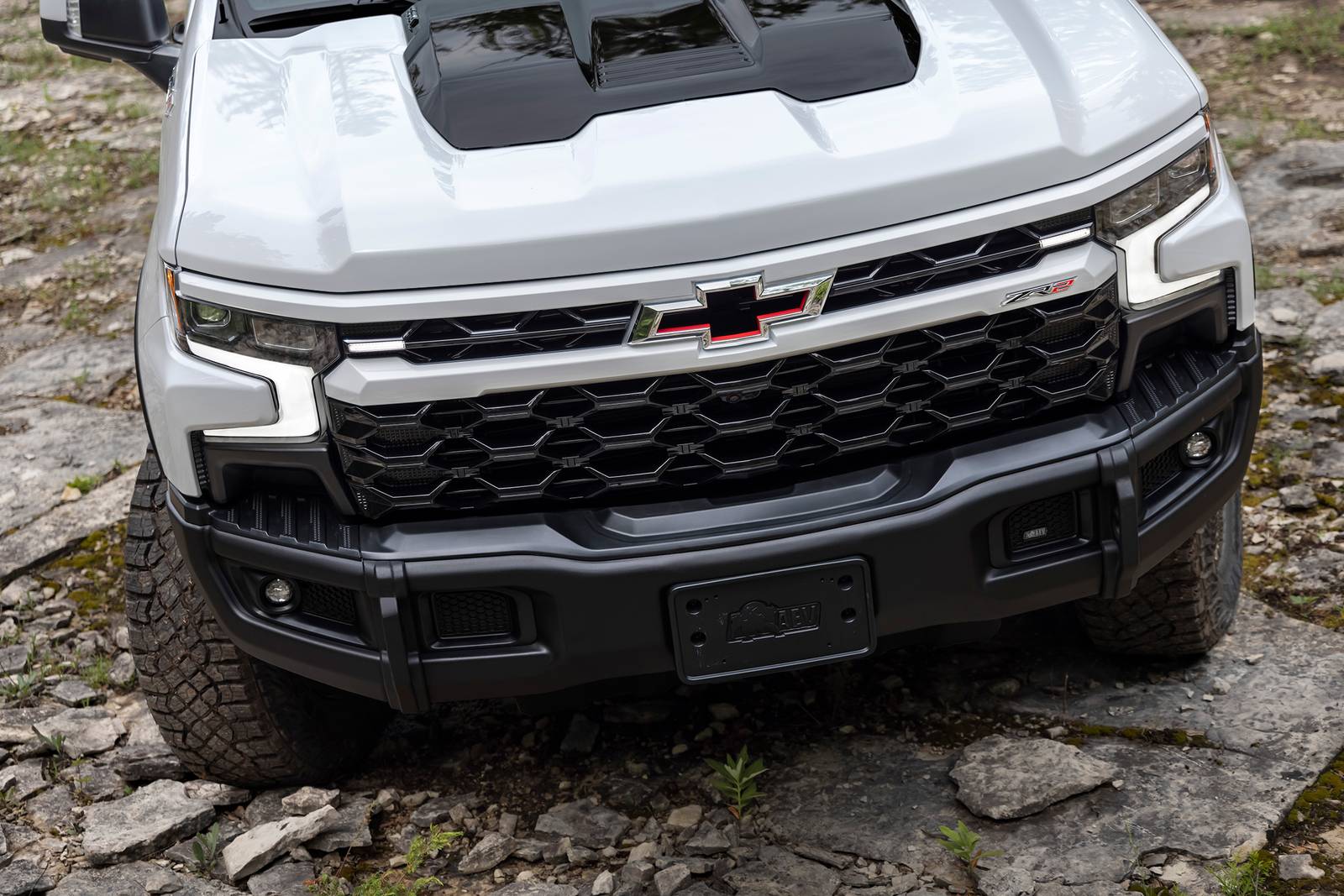 2025 Chevrolet Silverado exterior FBDG